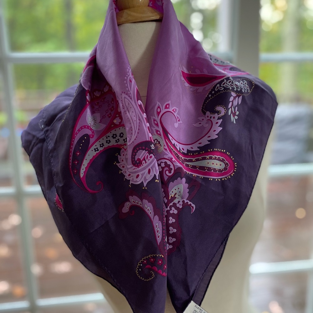 Elaine Gold for Collection XIIX Ltd. Scarf purple print - Picture 1 of 9